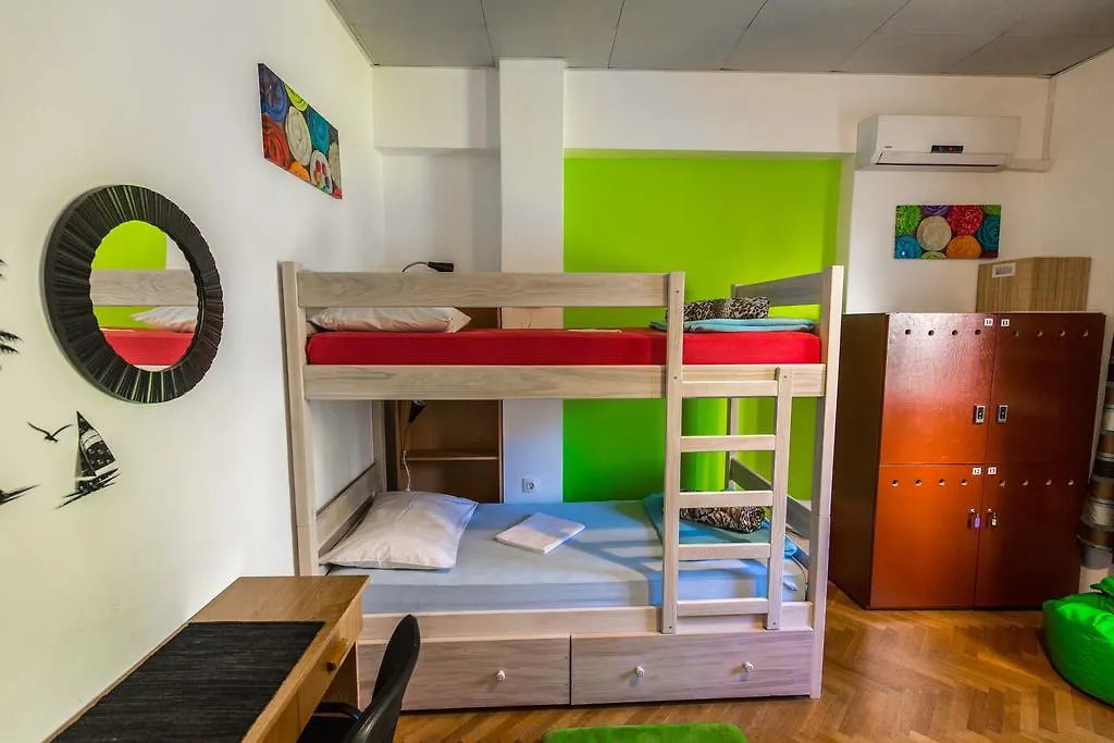 Crazy House Hostel Pula 0*,  Croatia